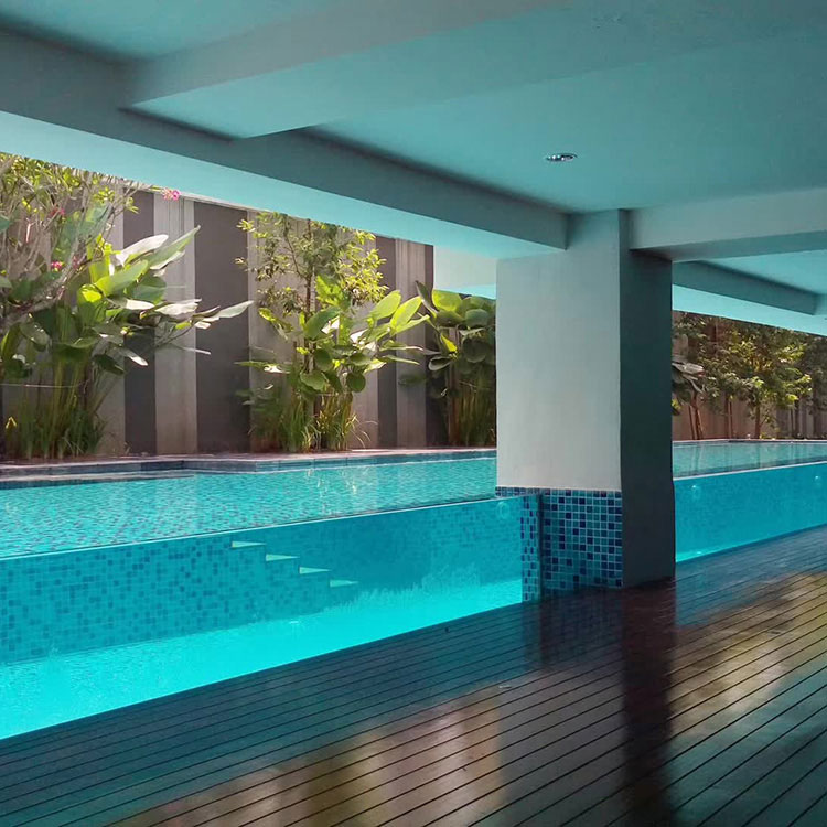 Hồ bơi khách sạn Acrylic - làm hồ bơi khách sạn đẹp hơn